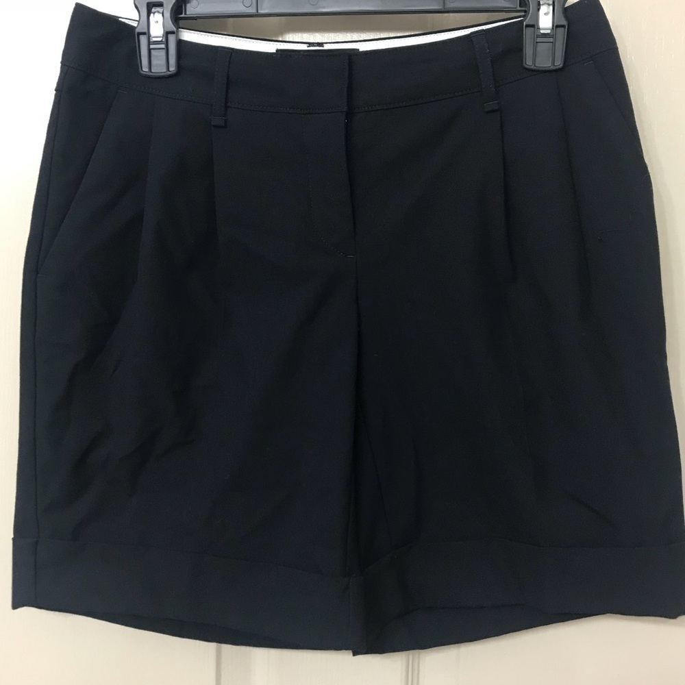 *** Body by Victoria Bermuda shorts